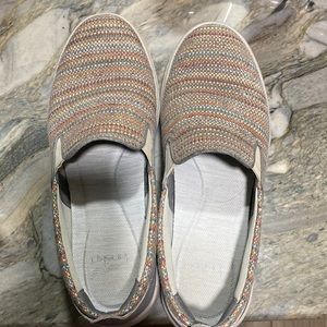 Dansko Belle canvas stone textured slip ons